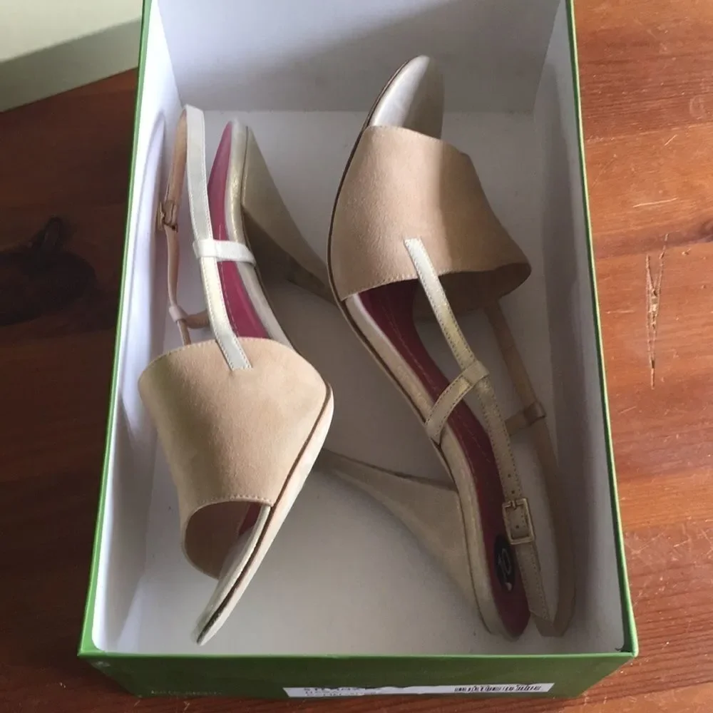 Kate Spade Hava Camel/Suede Size 10 Heels
